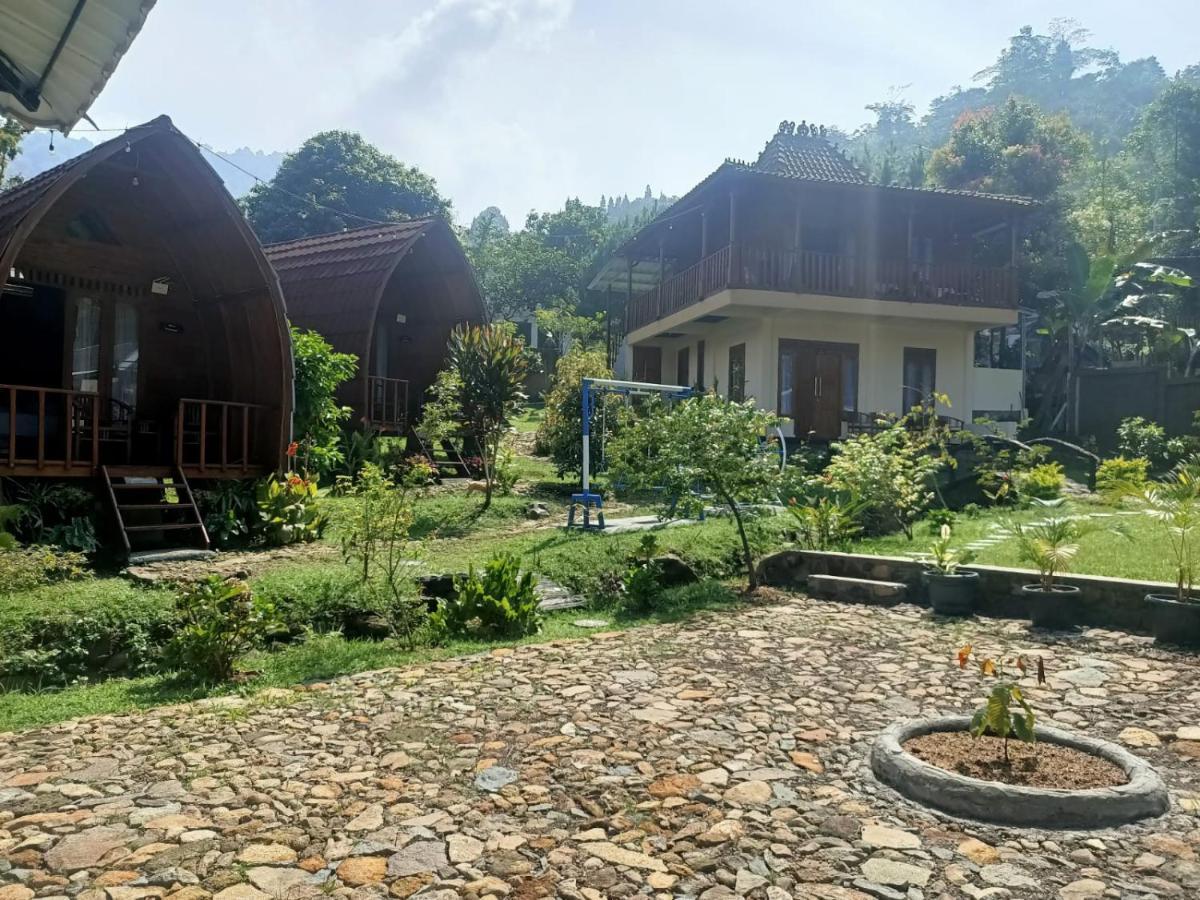Wooden House Paseban Villa Bogor Eksteriør bilde