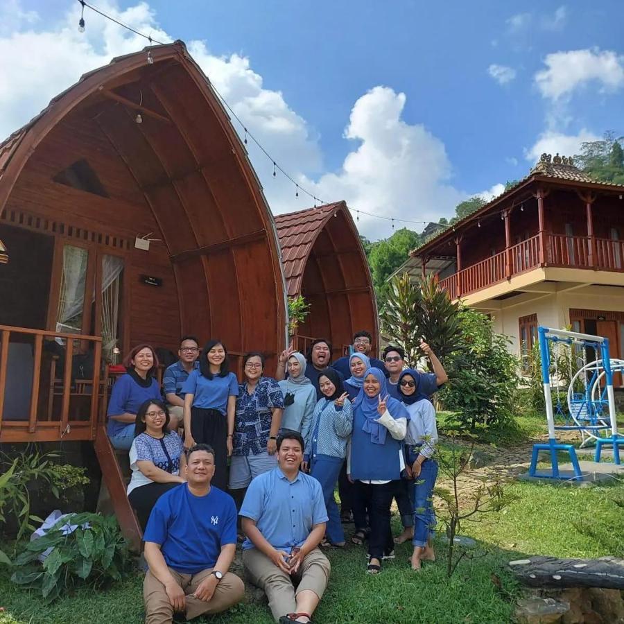 Wooden House Paseban Villa Bogor Eksteriør bilde